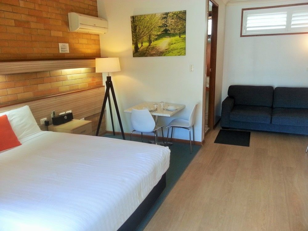 Kurri Motor Inn Kurri Kurri ภายนอก รูปภาพ