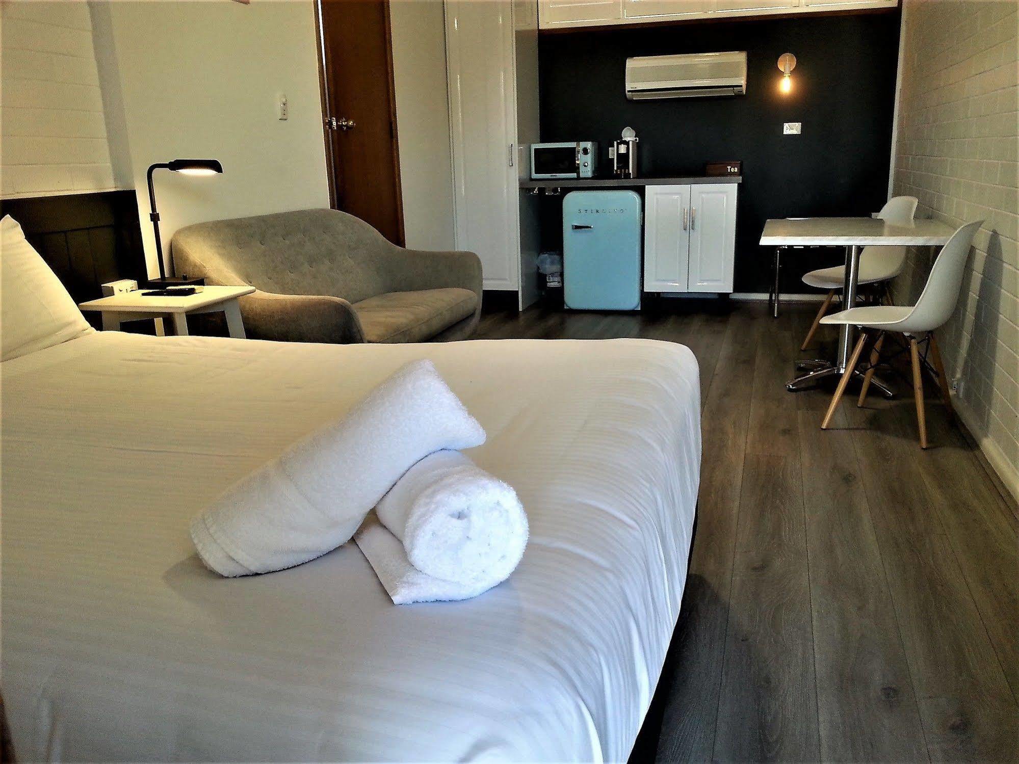 Kurri Motor Inn Kurri Kurri ภายนอก รูปภาพ