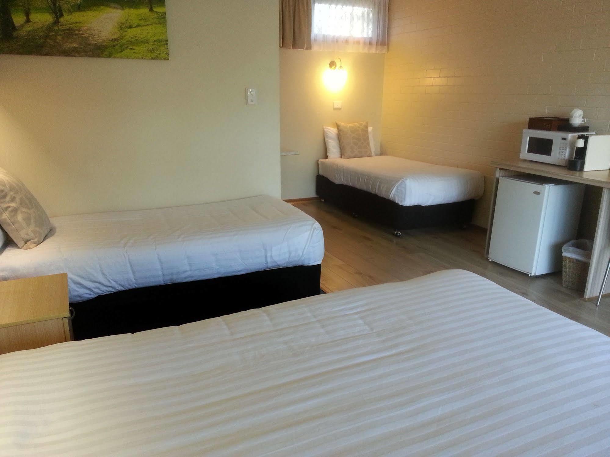 Kurri Motor Inn Kurri Kurri ภายนอก รูปภาพ