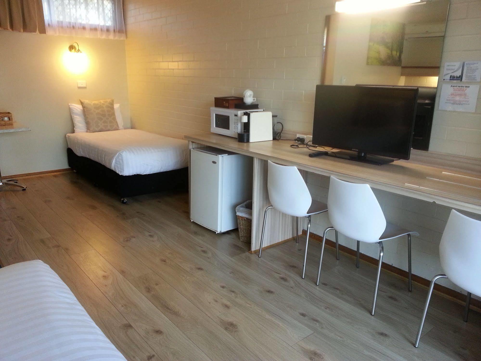 Kurri Motor Inn Kurri Kurri ภายนอก รูปภาพ